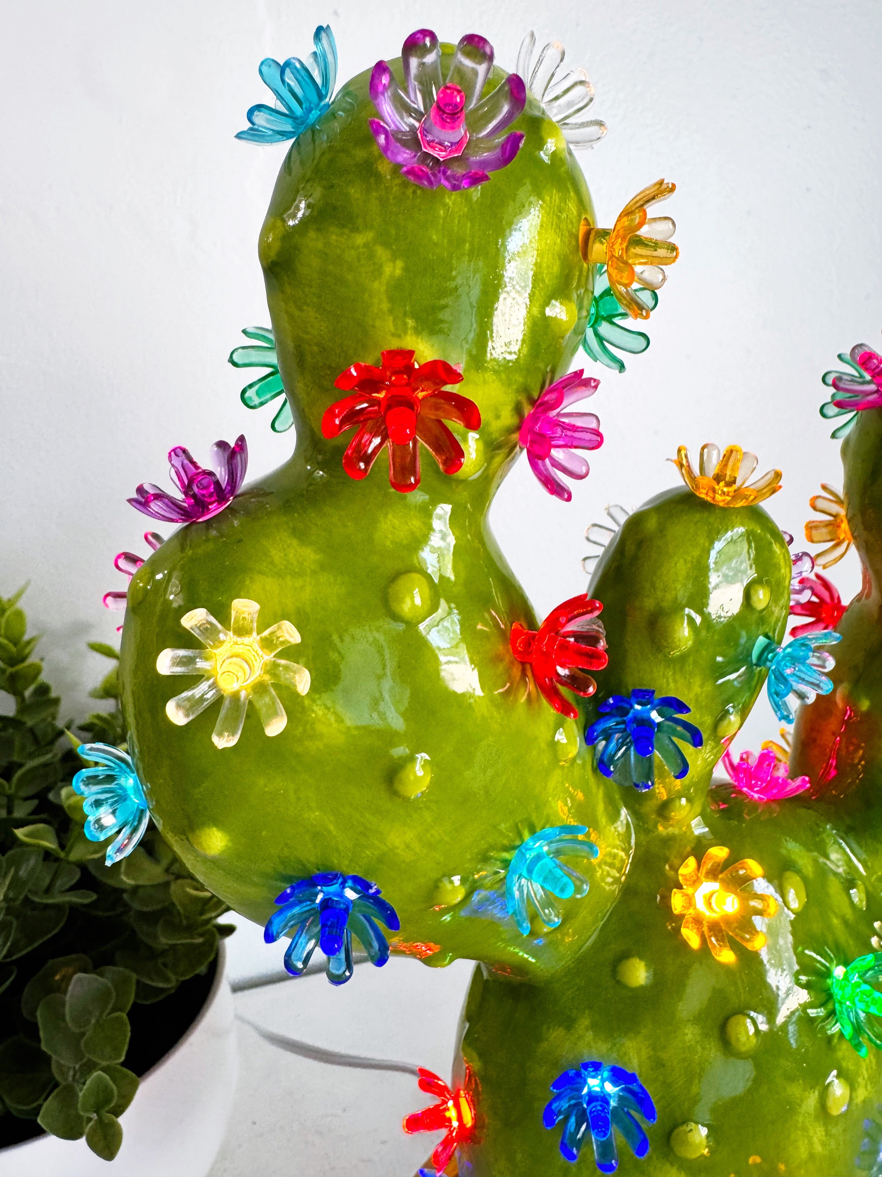 Prickly Pear Ceramic Cactus Light - Classic Green